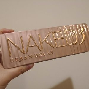 Urban Decay Naked 3